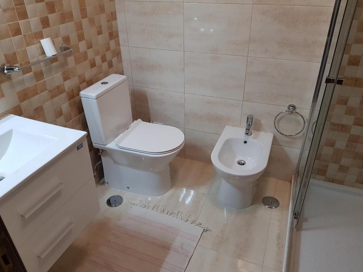 דירות אמאדורה Enjoy Lisbon Cascais Sintra 1200 Metres To Metro Blue Line Sintra Rail Line Free Parking מראה חיצוני תמונה