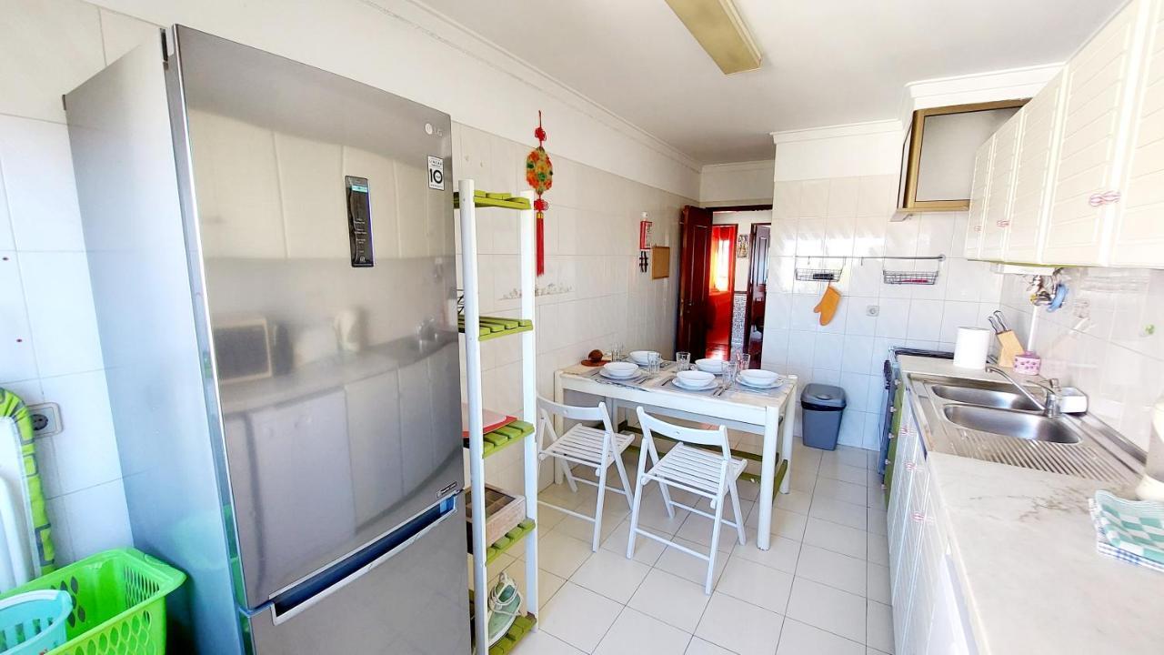 דירות אמאדורה Enjoy Lisbon Cascais Sintra 1200 Metres To Metro Blue Line Sintra Rail Line Free Parking מראה חיצוני תמונה