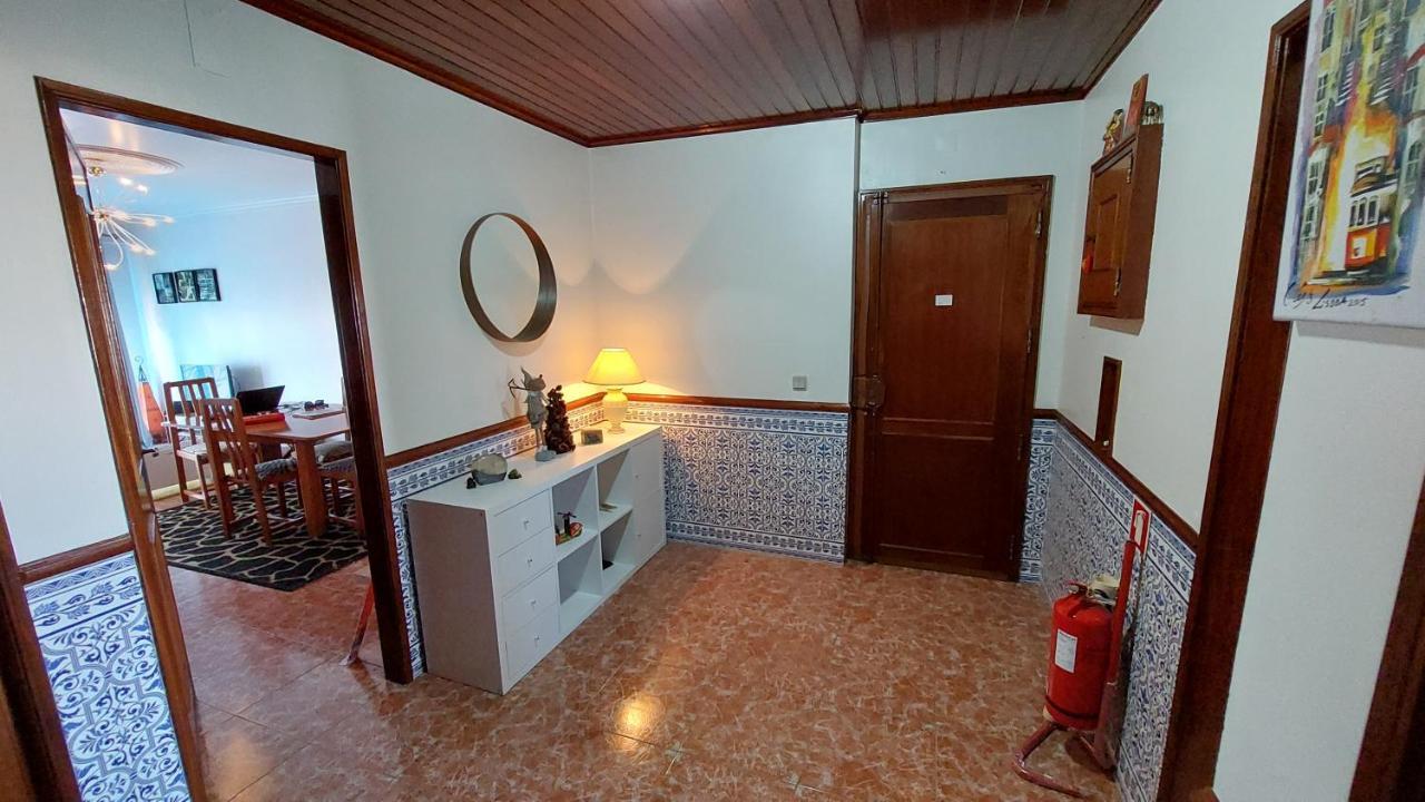 דירות אמאדורה Enjoy Lisbon Cascais Sintra 1200 Metres To Metro Blue Line Sintra Rail Line Free Parking מראה חיצוני תמונה